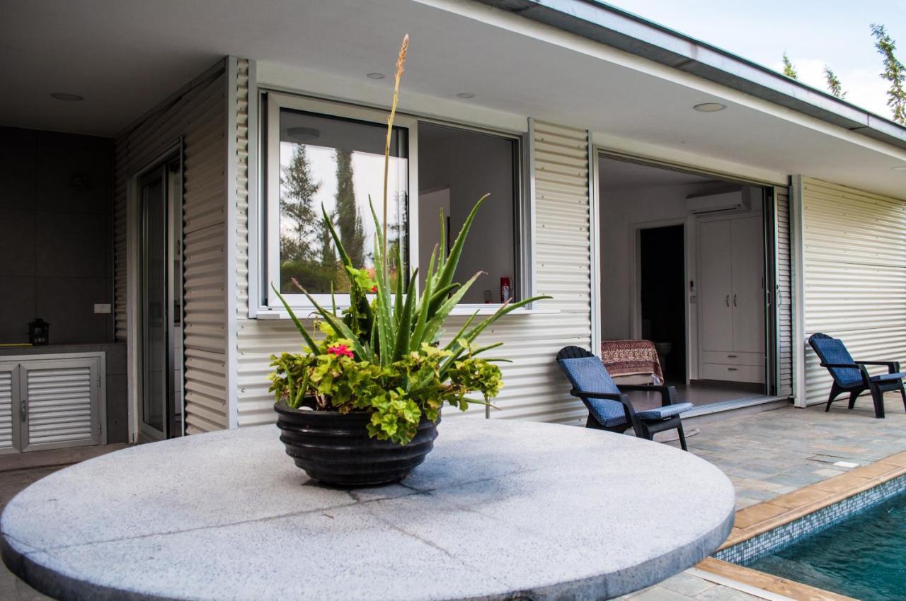 Idyllic Studio With Private Pool Nicosia Ngoại thất bức ảnh
